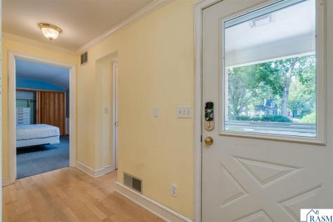 106 Morningside Heights Mankato MN 56001