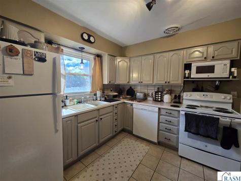 312 Haynes Street Mankato MN 56001