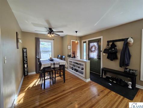 312 Haynes Street Mankato MN 56001