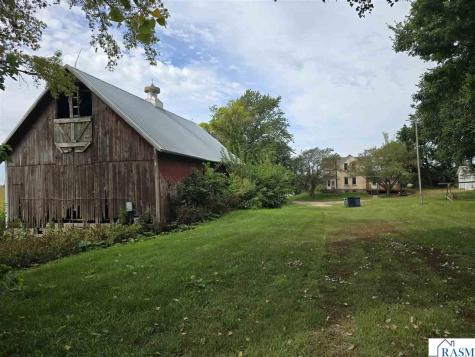 35489 585 Avenue Lafayette MN 56054