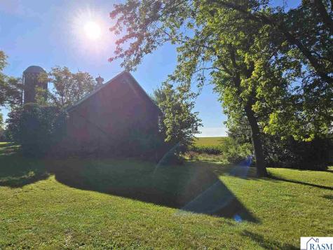 35489 585 Avenue Lafayette MN 56054