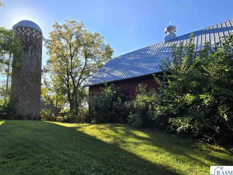 35489 585 Avenue Lafayette MN 56054