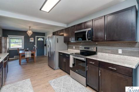 520 Marshall Street Mankato MN 56001