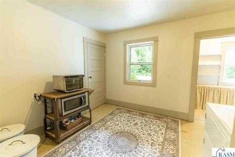 17326 530 Avenue Wells MN 56097