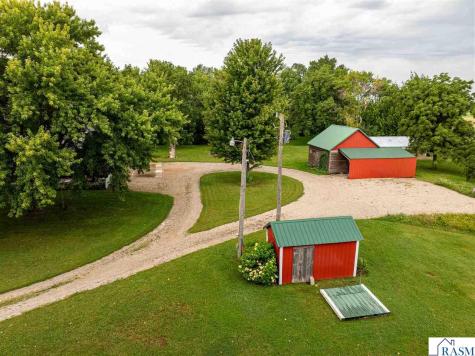 17326 530 Avenue Wells MN 56097