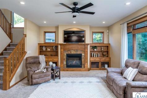 113 Oak Marsh Drive Mankato MN 56001