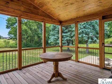 1103 Terrasol Lane Kasota MN 56050