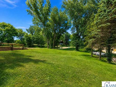 1103 Terrasol Lane Kasota MN 56050