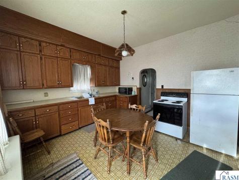 24543 630 Avenue Alden MN 56009
