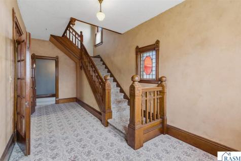125 E 2nd Street Blue Earth MN 56013