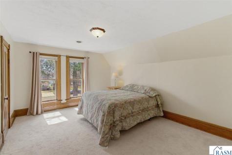 125 E 2nd Street Blue Earth MN 56013