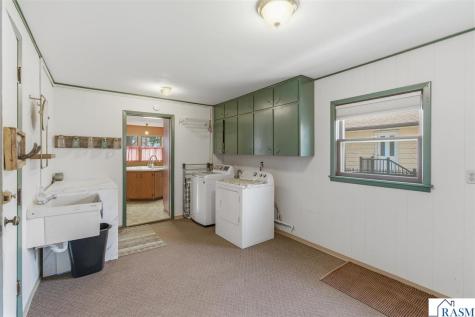 125 E 2nd Street Blue Earth MN 56013