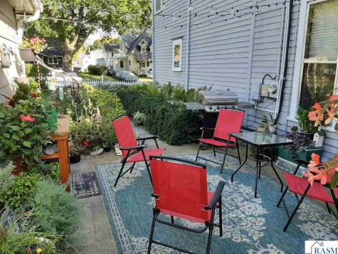 125 E 2nd Street Blue Earth MN 56013