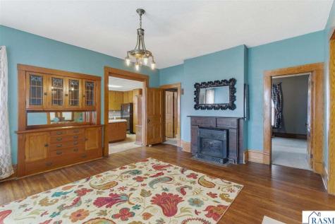 125 E 2nd Street Blue Earth MN 56013