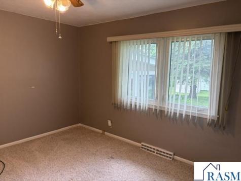 512 SE 9th Avenue Waseca MN 56903