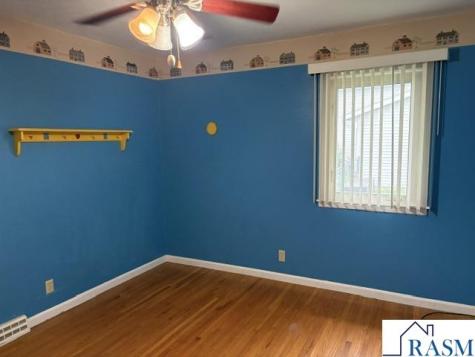 512 SE 9th Avenue Waseca MN 56903