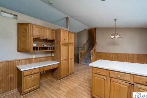 101 Celestine Circle Mankato MN 56001