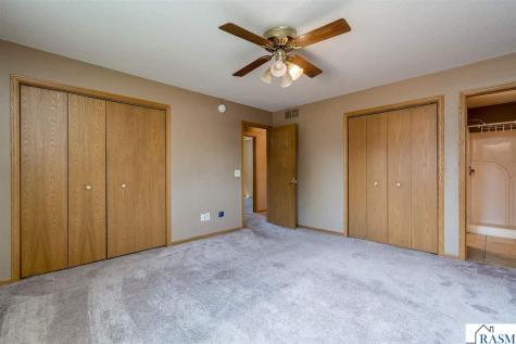 101 Celestine Circle Mankato MN 56001