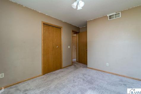 101 Celestine Circle Mankato MN 56001