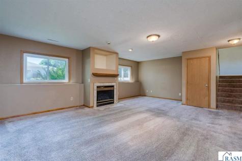 101 Celestine Circle Mankato MN 56001