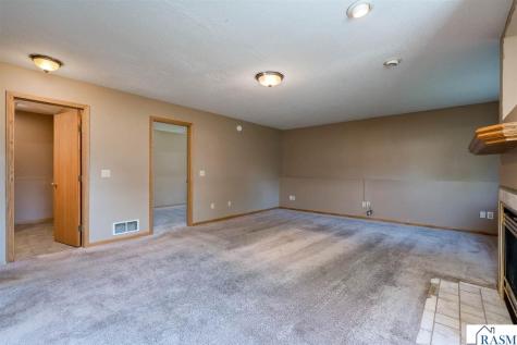 101 Celestine Circle Mankato MN 56001