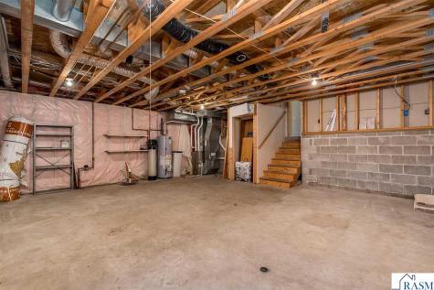 101 Celestine Circle Mankato MN 56001