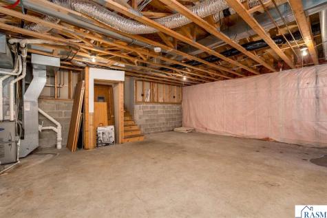 101 Celestine Circle Mankato MN 56001