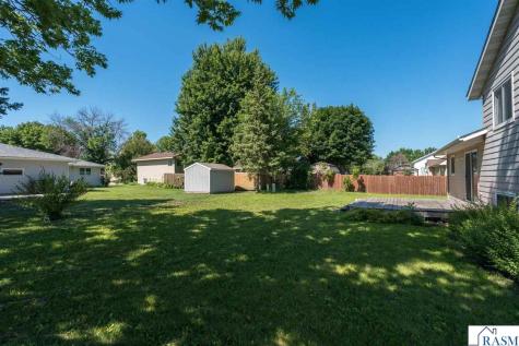 101 Celestine Circle Mankato MN 56001