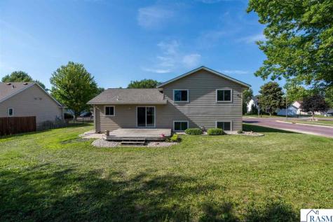 101 Celestine Circle Mankato MN 56001