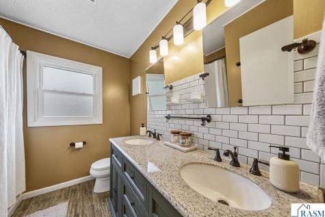 316 Stoltzman Road Mankato MN 56001
