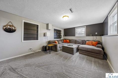 316 Stoltzman Road Mankato MN 56001
