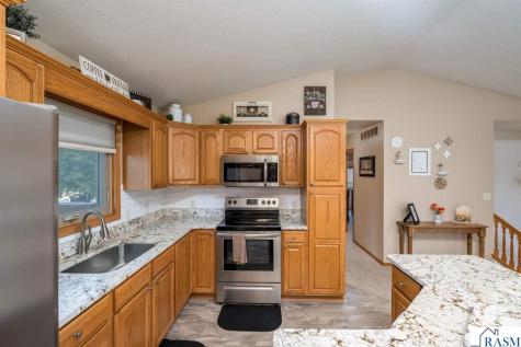 104 Peaceful Place Mankato MN 56001