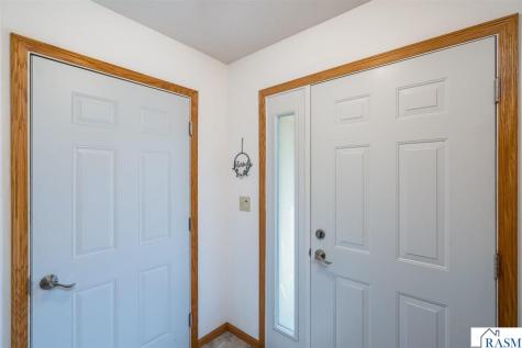 104 Peaceful Place Mankato MN 56001
