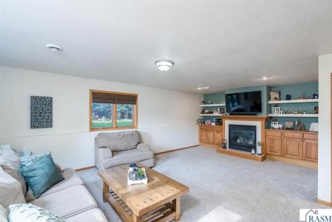 104 Peaceful Place Mankato MN 56001