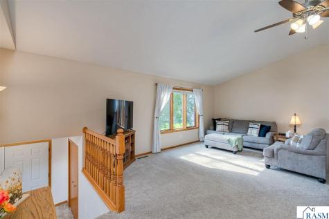 104 Peaceful Place Mankato MN 56001
