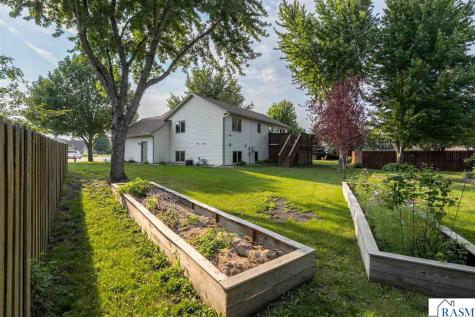104 Peaceful Place Mankato MN 56001