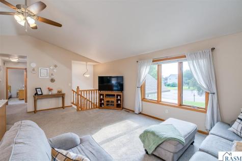 104 Peaceful Place Mankato MN 56001