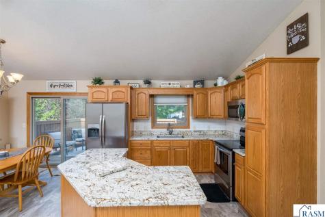 104 Peaceful Place Mankato MN 56001
