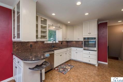 626 Austin Drive St. Peter MN 56082