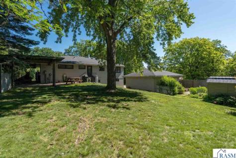 626 Austin Drive St. Peter MN 56082