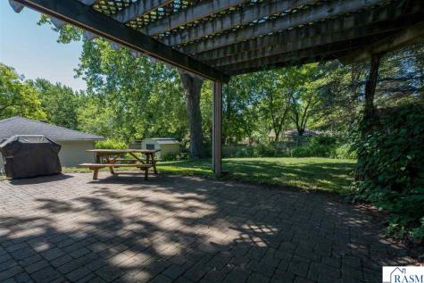 626 Austin Drive St. Peter MN 56082