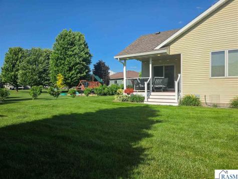 2300 Aspen Lane North Mankato MN 56003