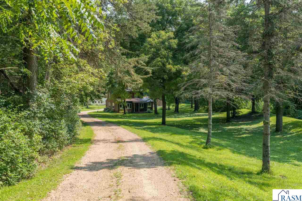 775 Ottawa Road Le Sueur MN 56058