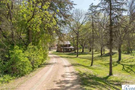 775 Ottawa Road Le Sueur MN 56058