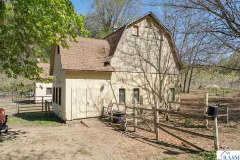 775 Ottawa Road Le Sueur MN 56058