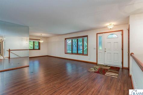 2125 E Dream Drive North Mankato MN 56003