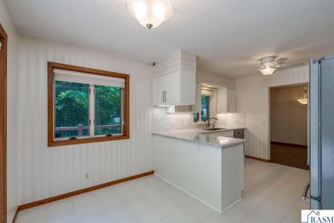 2125 E Dream Drive North Mankato MN 56003