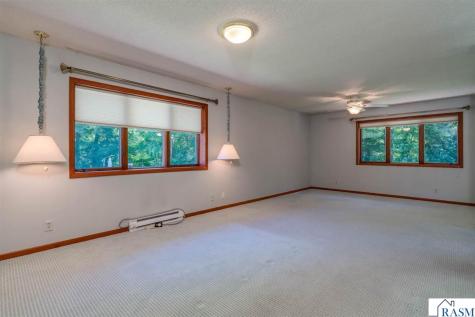 2125 E Dream Drive North Mankato MN 56003