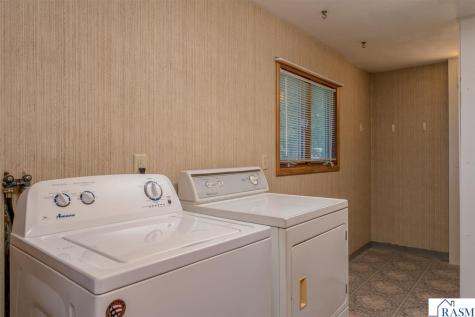 31582 169th Street Huntley MN 56047