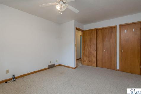 31582 169th Street Huntley MN 56047